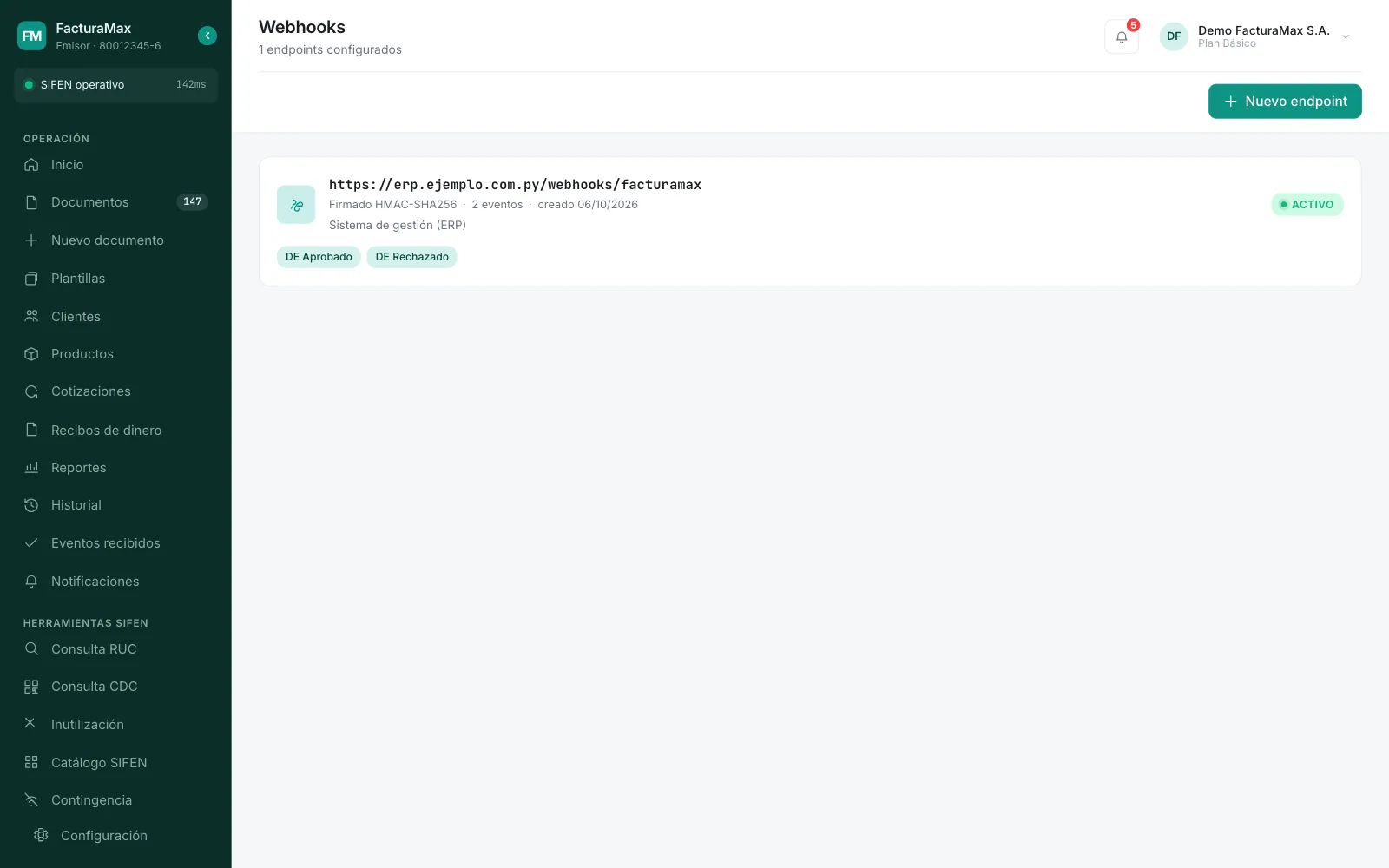 Pantalla Webhooks sin endpoints, con el botón Crear primer webhook